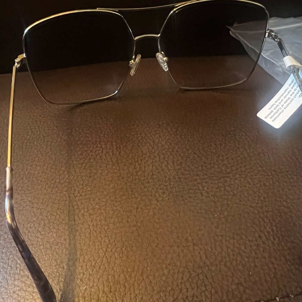 Kendall + Kylie Sunglasses 62-16-135 - Picture 5 of 6